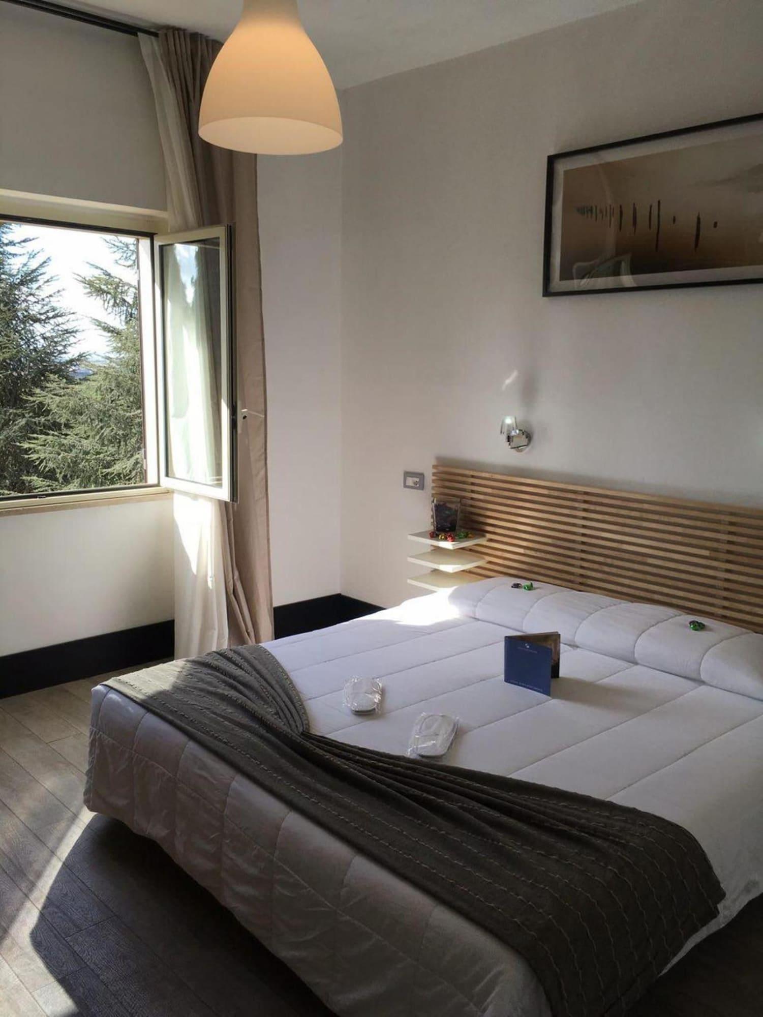 Lh Hotel Excel Roma Montemario Ngoại thất bức ảnh