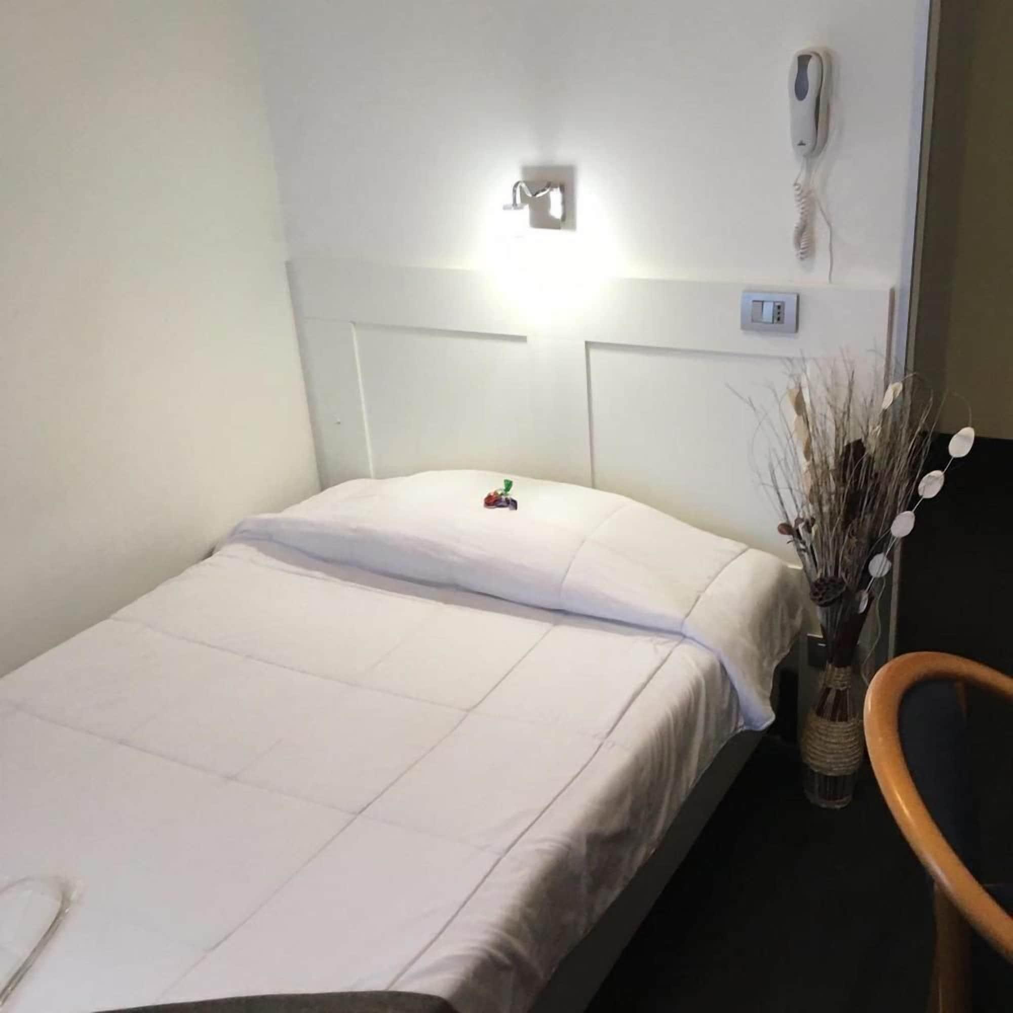 Lh Hotel Excel Roma Montemario Ngoại thất bức ảnh
